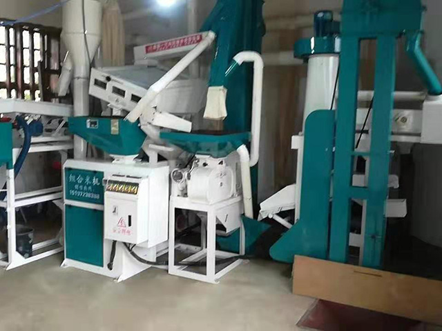 湘潭市長(zhǎng)城農(nóng)業(yè)機(jī)械有限公司,湘潭農(nóng)業(yè)機(jī)械,機(jī)械及配件經(jīng)營(yíng),橡膠制品銷售 湘潭市長(zhǎng)城農(nóng)業(yè)機(jī)械有限公司,湘潭農(nóng)業(yè)機(jī)械,機(jī)械及配件經(jīng)營(yíng),橡膠制品銷售