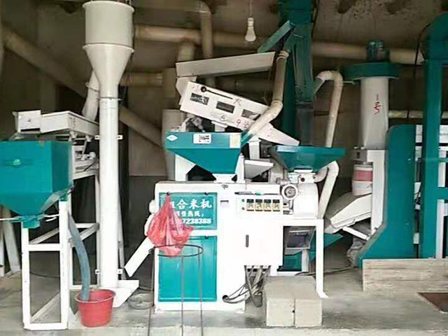 湘潭市長(zhǎng)城農(nóng)業(yè)機(jī)械有限公司,湘潭農(nóng)業(yè)機(jī)械,機(jī)械及配件經(jīng)營(yíng),橡膠制品銷售 湘潭市長(zhǎng)城農(nóng)業(yè)機(jī)械有限公司,湘潭農(nóng)業(yè)機(jī)械,機(jī)械及配件經(jīng)營(yíng),橡膠制品銷售